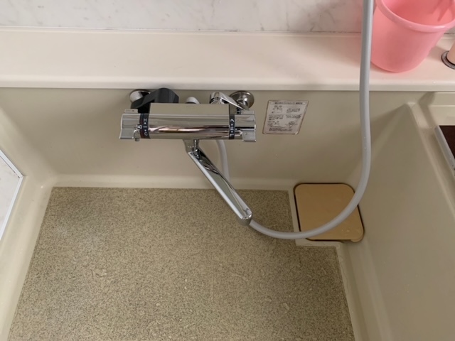 台所、浴室　水栓取り替え