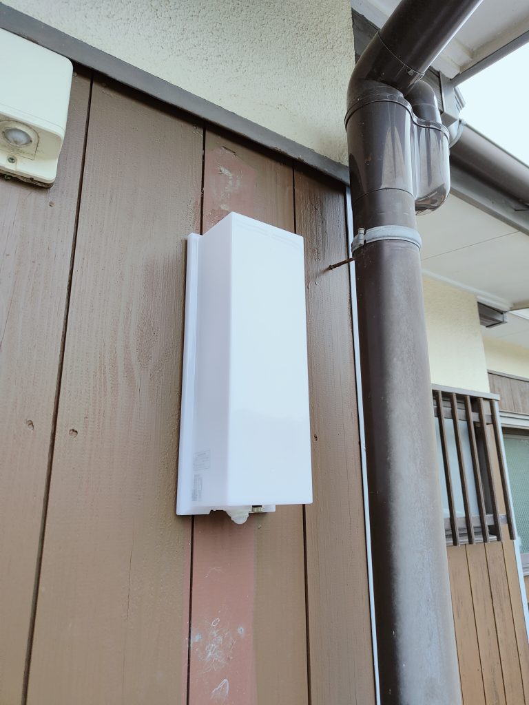 久留米市　玄関照明器具交換工事