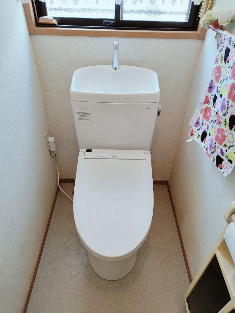 久留米市　トイレ取替え工事