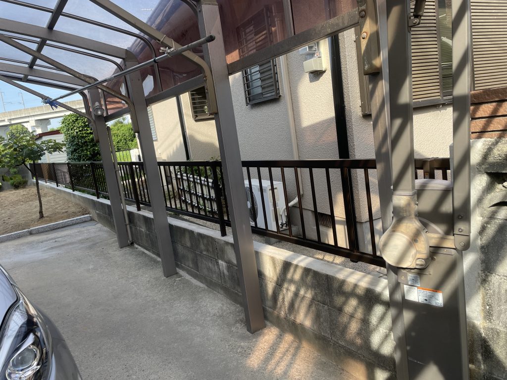 久留米市　ブロック減段及び補修＋フェンス工事