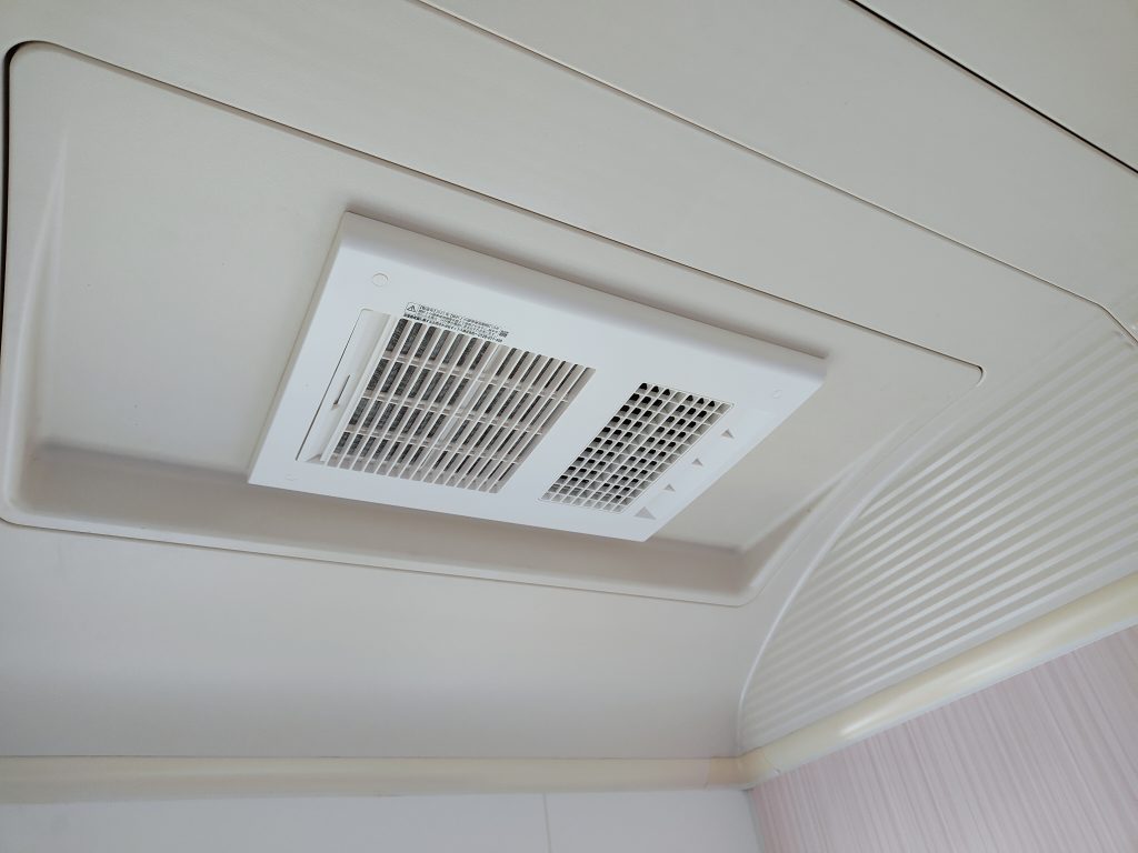 久留米市　浴室換気乾燥機交換工事