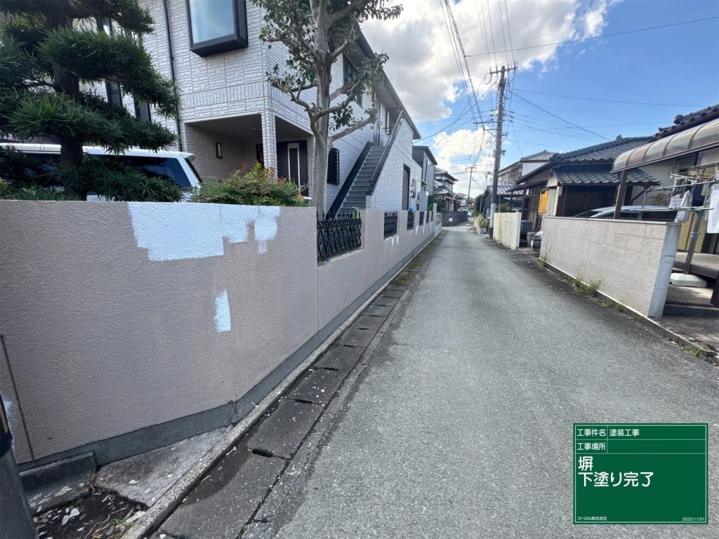 久留米市　塀塗装②