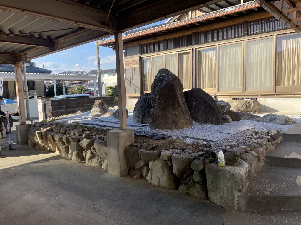 久留米市　フェンス工事①