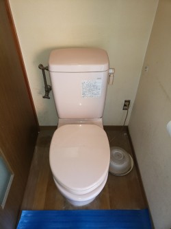 トイレ工事前