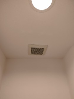 マンショントイレリフォーム施工前